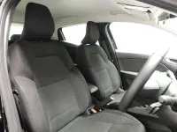 Usado Renault Clio V Iconic 90 CV (66 kW) 2022 Negro Utilitario
