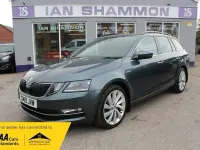 Used Skoda Octavia LAURIN & KLEMENT 190 HP (139 kW) 2019 Grey Estate