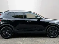Used Volvo XC40 Plus 161 HP (118 kW) 2025 Black SUV