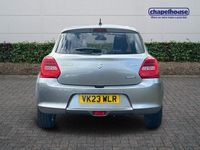Używany Suzuki Swift SZ5 83 KM (61 kW) 2023 Srebrny Hatchback