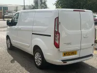 Used Ford Transit Custom Limited 130 HP (95 kW) 2022 White Van