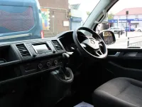Usado VW T6 SE 204 HP (150 kW) 2018 Castanho Van