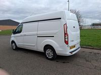 Begagnad Ford Transit Custom Limited 170 HK (125 kW) 2023 Vit Van