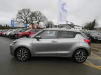 Używany Suzuki Swift SZ-L 83 KM (61 kW) 2023 Srebrny Hatchback