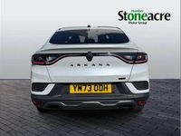 Begagnad Renault Arkana Esprit Alpine 140 HK (102 kW) 2023 Vit SUV