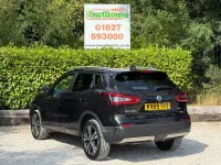 Used Nissan Qashqai N-Connecta 140 HP (102 kW) 2019 Black SUV