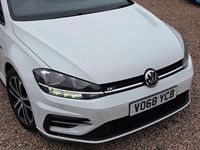 Used VW Golf VII R-line 150 HP (110 kW) 2018 White Hatchback