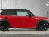 Gebraucht Mini Cooper S Hatch 189 PS (139 kW) 2020 Rot Kleinwagen