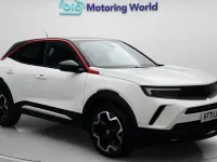 Used Vauxhall Mokka SRi 131 HP (96 kW) 2022 White SUV