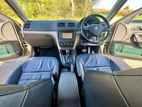 Used Skoda Yeti Elegance 170 HP (125 kW) 2015 Green SUV