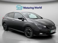 Begagnad Nissan Leaf Tekna 160 kW (218 HK) 2022 Svart Halvkombi