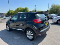 Used Renault Captur Expression+ 90 HP (66 kW) 2017 Black SUV