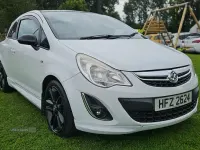Used Vauxhall Corsa Edition 84 HP (61 kW) 2011 White Hatchback