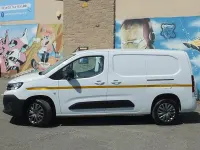 Used Peugeot Partner S 100 HP (73 kW) 2024 White MPV