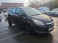 Used Vauxhall Meriva Club 120 HP (88 kW) 2017 Black MPV