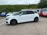 Used Citroën C4 SpaceTourer Flair 130 HP (95 kW) 2019 White MPV