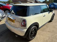Used Mini Cooper D Hatch 2013 White Hatchback
