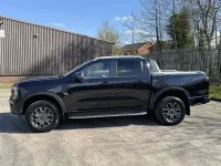 Begagnad Ford Ranger Wildtrack 2024 Svart Pickup