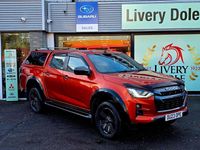 Used Isuzu D-Max 163 HP (119 kW) 2023 Orange Pickup