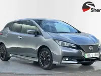 Usado Nissan Leaf N-Connecta 110 kW (150 HP) 2023 Cinzento Citadino