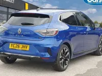 Neu Renault Clio V Techno 143 PS (105 kW) 2025 Blau Kleinwagen
