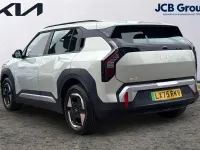 Used Kia EV3 Air 147 kW (201 HP) 2025 Silver SUV
