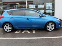 Used Toyota Auris Multidrive S 2014 Blue Hatchback