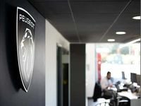 Used Peugeot 3008 GT-line 128 HP (94 kW) 2018 White SUV