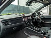 Used Porsche Macan GTS 440 HP (323 kW) 2022 Black SUV