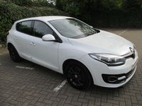 Używany Renault Mégane III Dynamique 110 KM (80 kW) 2014 Biały Hatchback
