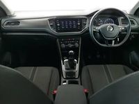 Used VW T-Roc SE 115 HP (84 kW) 2018 White SUV