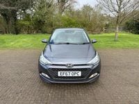 Used Hyundai i20 SE 84 HP (61 kW) 2017 Grey Hatchback