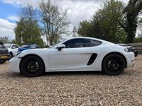 Usado Porsche 718 Cayman 300 HP (220 kW) 2016 Branco Coupé