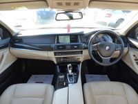 used BMW 520 5 Series d Luxury 5dr Step Auto ++ SAT NAV / DAB / BLUETOOTH / LEATHER / ULEZ ++ Estate