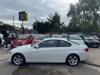 Used BMW 318 2013 White Coupe