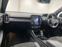 Used Volvo XC40 R-Design 2019 Red SUV