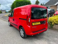 Used Fiat Doblò 95 HP (69 kW) 2018 Red MPV