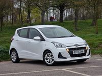 Used Hyundai i10 SE 83 HP (61 kW) 2017 White Hatchback
