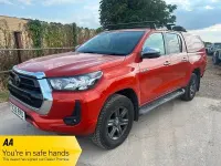 Used Toyota HiLux 150 HP (110 kW) 2022 Orange Pickup