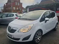 Second-hand Vauxhall Meriva Edition 2011 Alb Monovolum