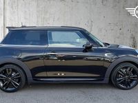 Used Mini Cooper Hatch 134 HP (98 kW) 2019 Black Hatchback