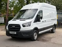 Usado Ford Transit S 130 HP (95 kW) 2020 Branco Van