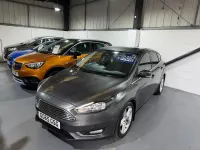 Used Ford Focus Titanium 125 HP (91 kW) 2015 Grey Hatchback