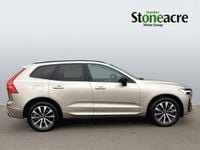 Used Volvo XC60 Plus 247 HP (181 kW) 2023 Gold SUV