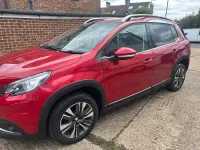 Käytetty Peugeot 2008 Allure 2017 Punainen Katumaasturi