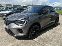 Usado Renault Captur Rive Gauche 89 HP (65 kW) 2023 Cinzento SUV