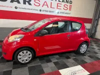 Used Citroën C1 VTR Sport 68 HP (50 kW) 2011 Red Hatchback