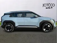 Begagnad Kia EV3 Air 147 kW (201 HK) 2025 Blå SUV