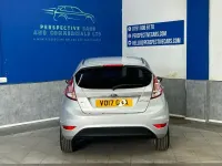 Used Ford Fiesta Titanium 100 HP (73 kW) 2017 Silver Hatchback