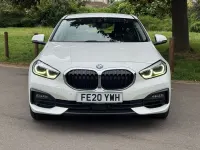 Używany BMW 118 Comfort Edition 140 KM (102 kW) 2020 Biały Hatchback